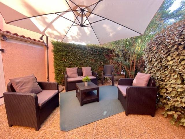 Appartamento Chez Ulysse La Londe-les-Maures Esterno foto